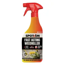 Butelka z opryskiem "Spot On Fast Acting Weedkiller", zawierająca kwas pelargonowy. Szybko zwalcza chwasty, widoczne efekty po godzinie.